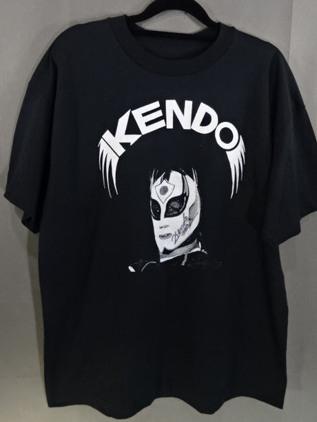【hand signed autograph】 Kendo Illustration T-Shirt (1) (Black)