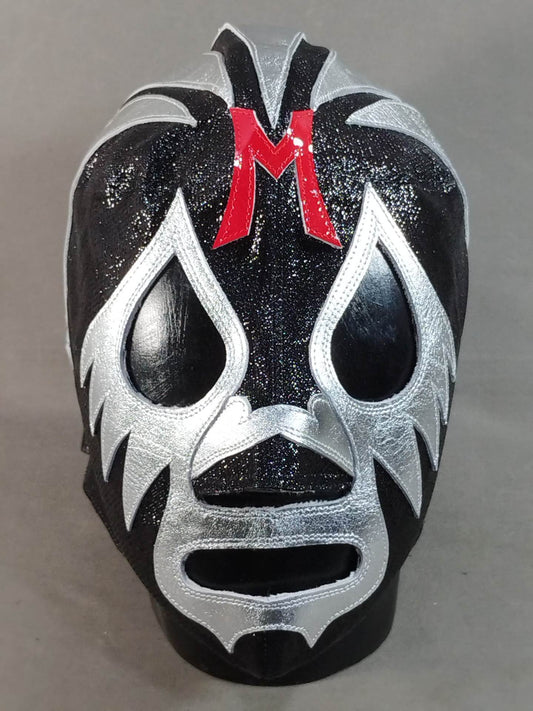 Mil Mascaras 