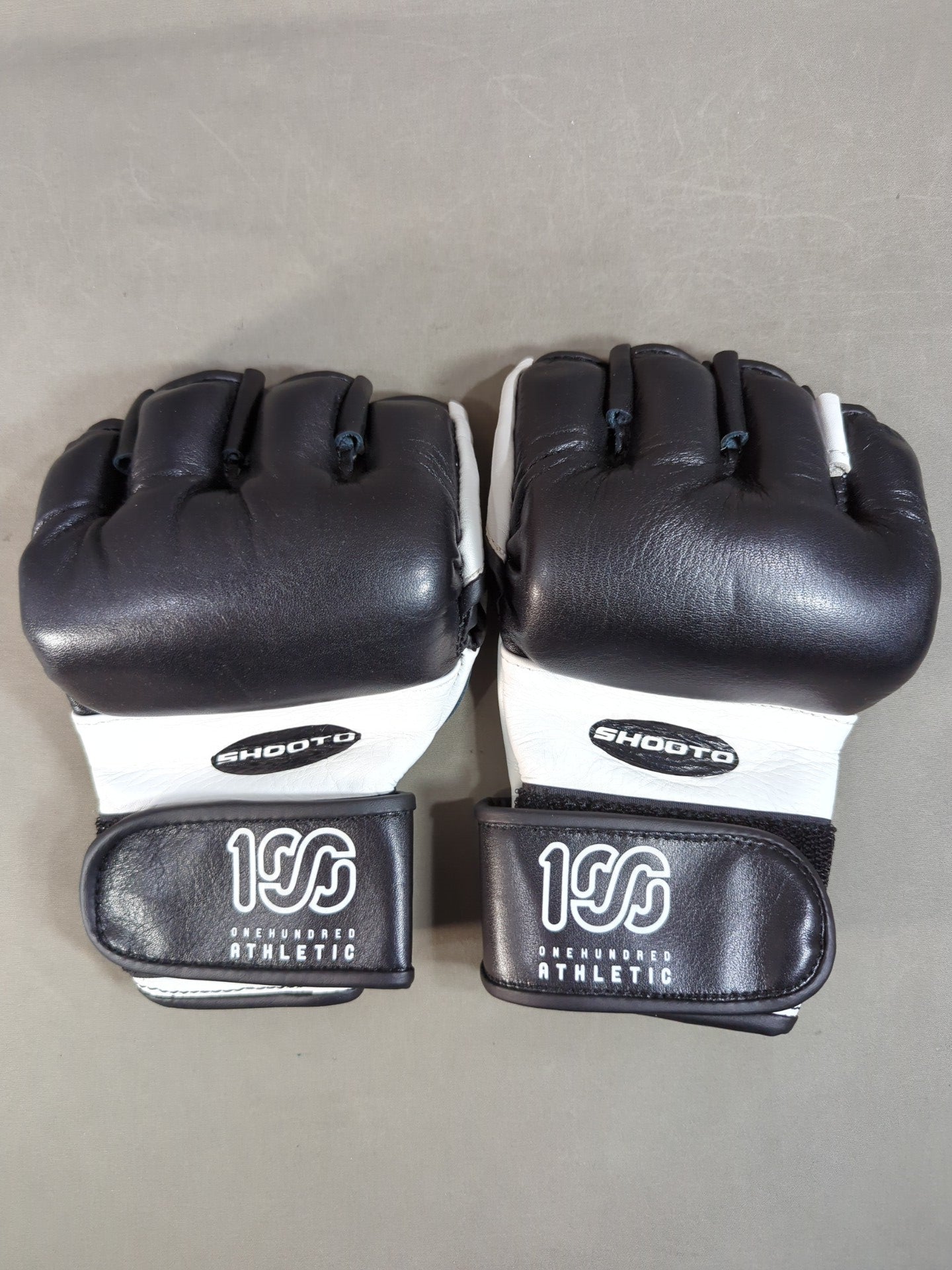 ISAMI×100Athletic 100A SHOOTO GLOVES オープンフィンガーグローブ