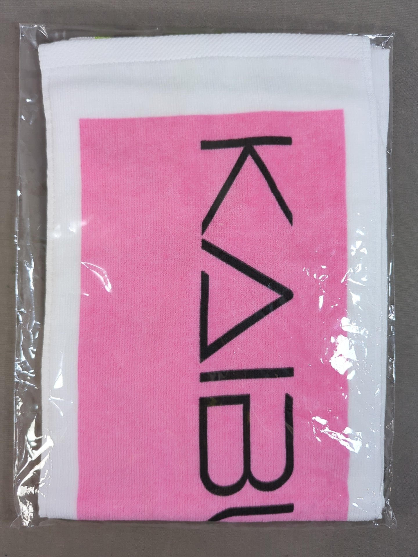 ★ ★ not sold in stores Chihiro Hashimoto 10th Anniversary "KAIBUTSU A DECADE" Muffler Towel