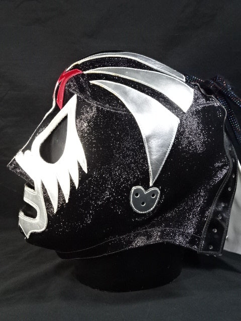 ミル・マスカラス – 闘道館