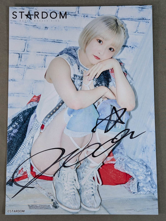 NATSUPOI  hand signed autograph  Starda Pro-Photo  (P-8)