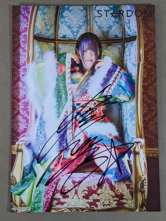 Mayu Iwatani  hand signed autograph  Starda Pro-Photo (V-1)