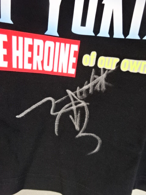 【hand signed autograph】 Maya Yukihi  Illustration T-Shirts(2) (Black)