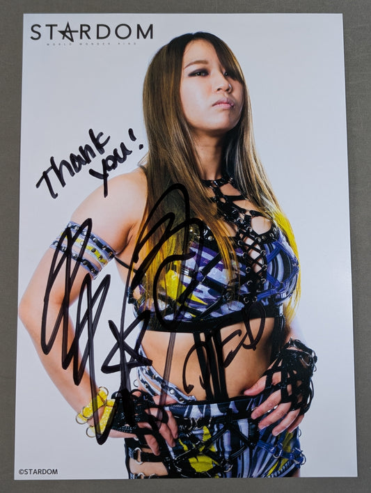 Momo Watanabe  hand signed autograph  Starda Pro-Photo  (K-1)