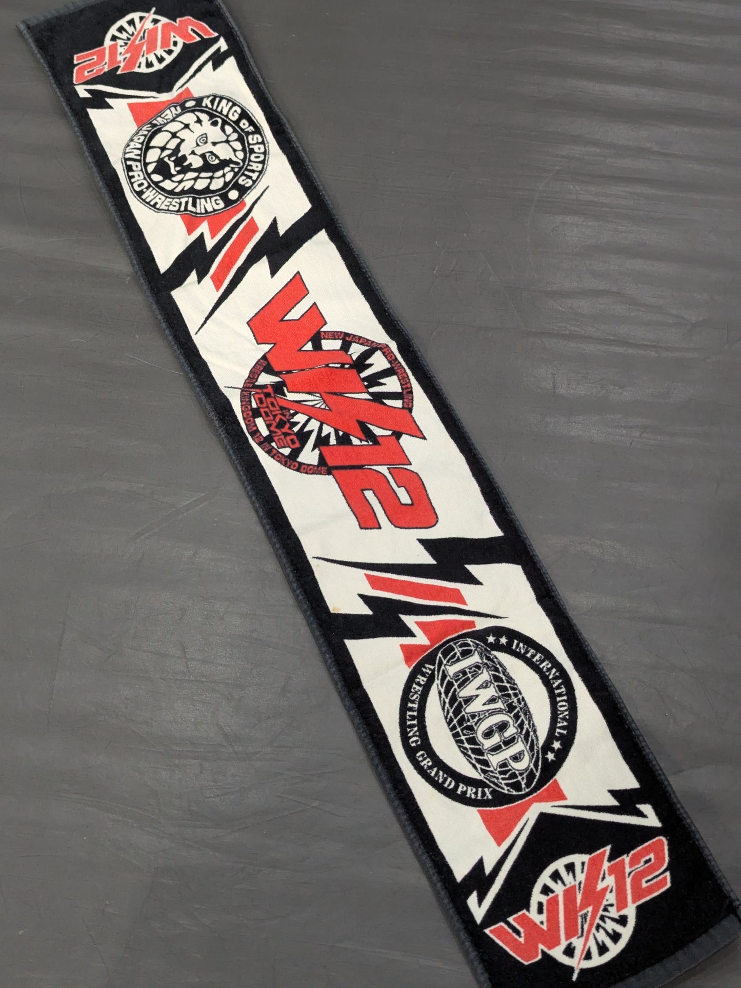 ★WRESTLE KINGDOM12★ Games Commemorative Muffler Towel