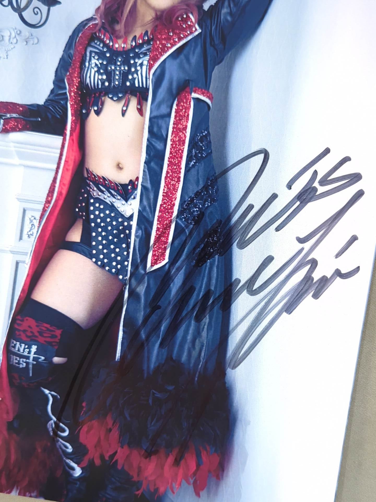 林下詩美 直筆サイン入り スターダムポートレート(U-8) – 闘道館