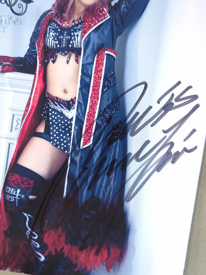Utami Hayashishita  hand signed autograph  Starda Pro-Photo  (U-8)