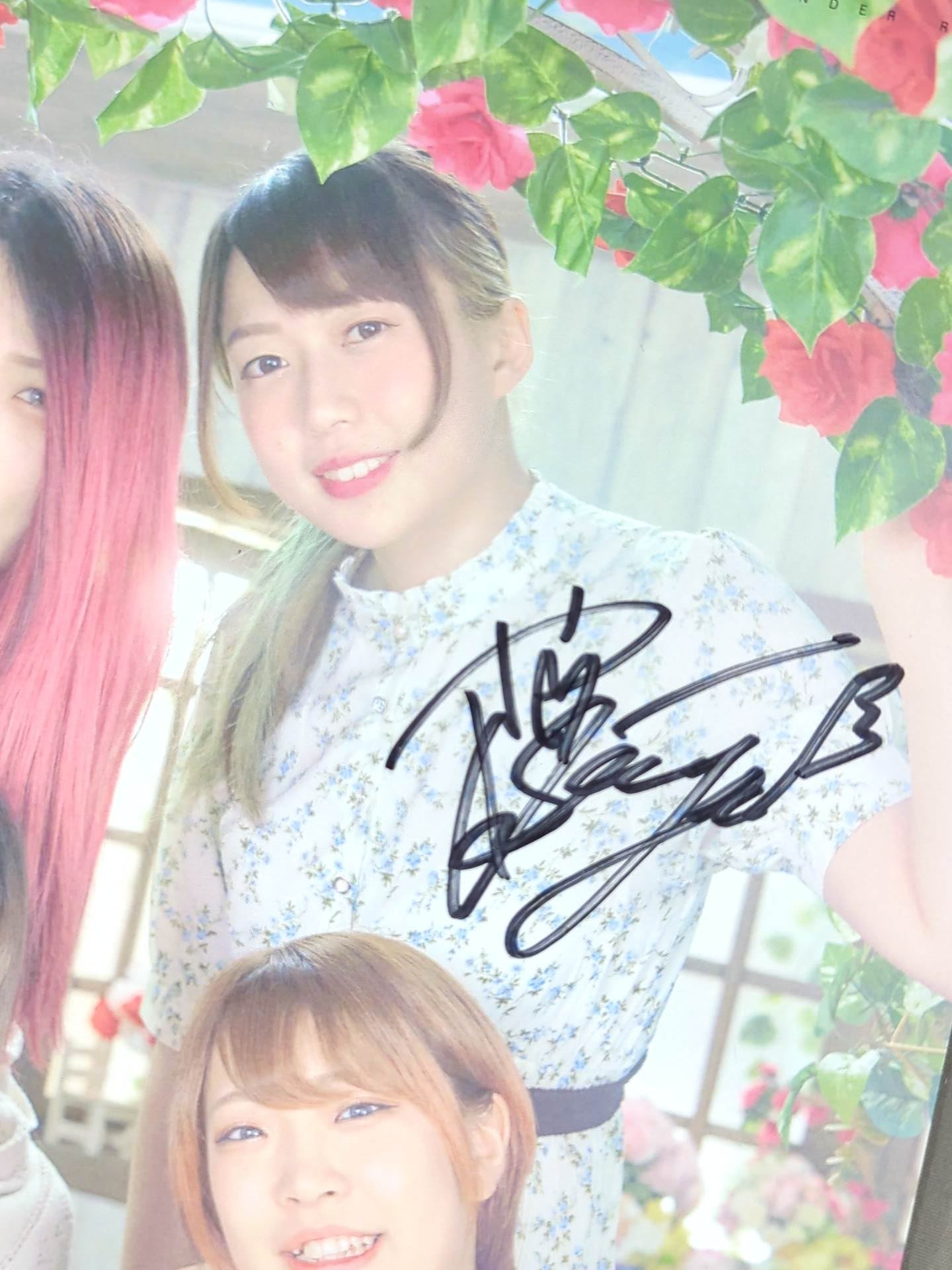 ☆4選手直筆サイン入り☆ Queen's Quest 直筆サイン入りポートレート