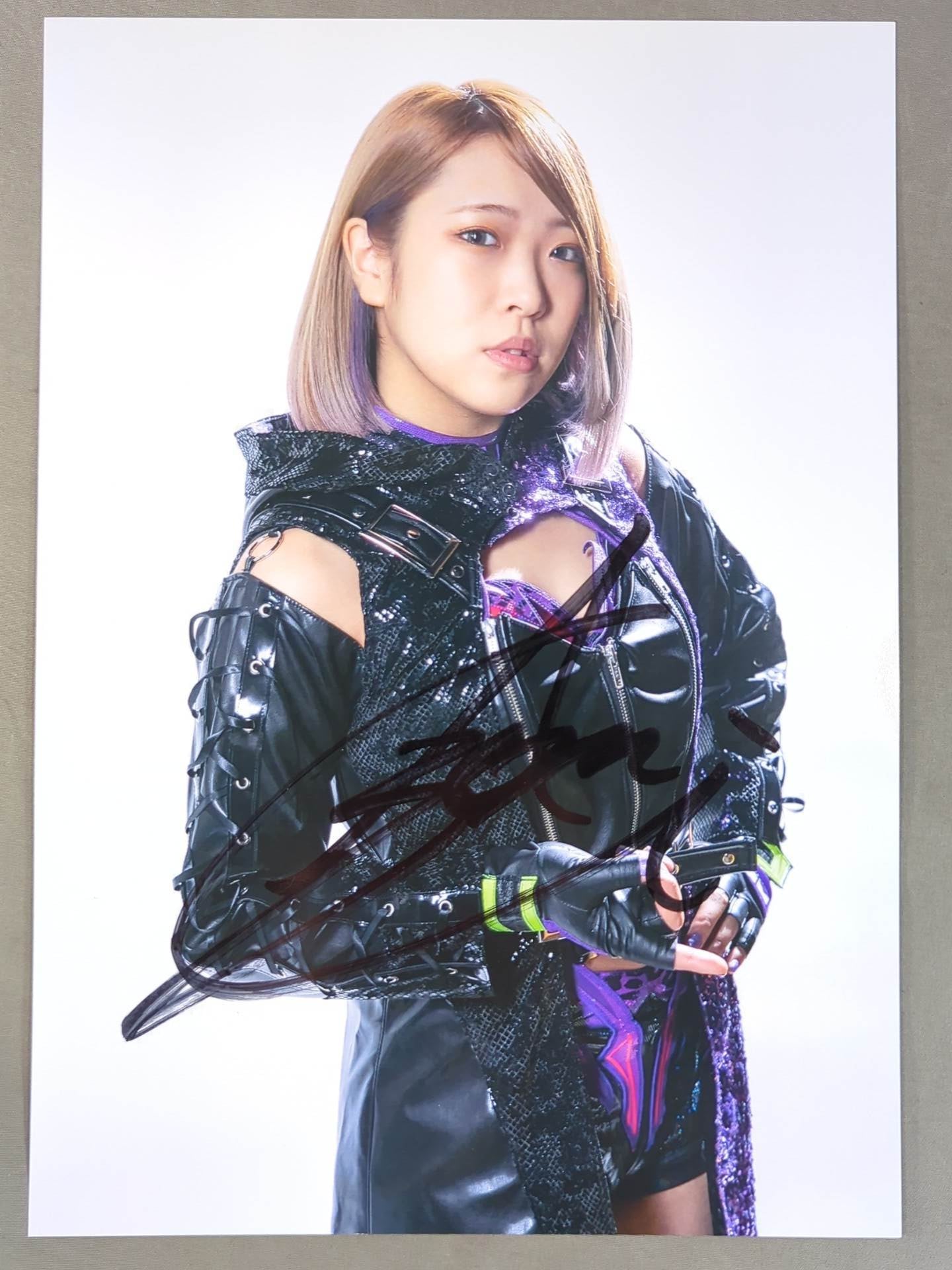 AZM hand signed autograph stardom Pro-Photo (R-6)