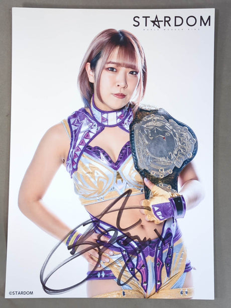 AZM 直筆サイン入り スターダムポートレート(R-9)