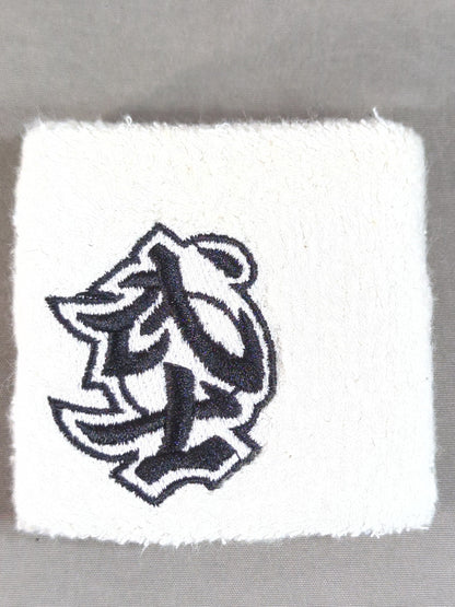 BUSHI  Wristband (White)