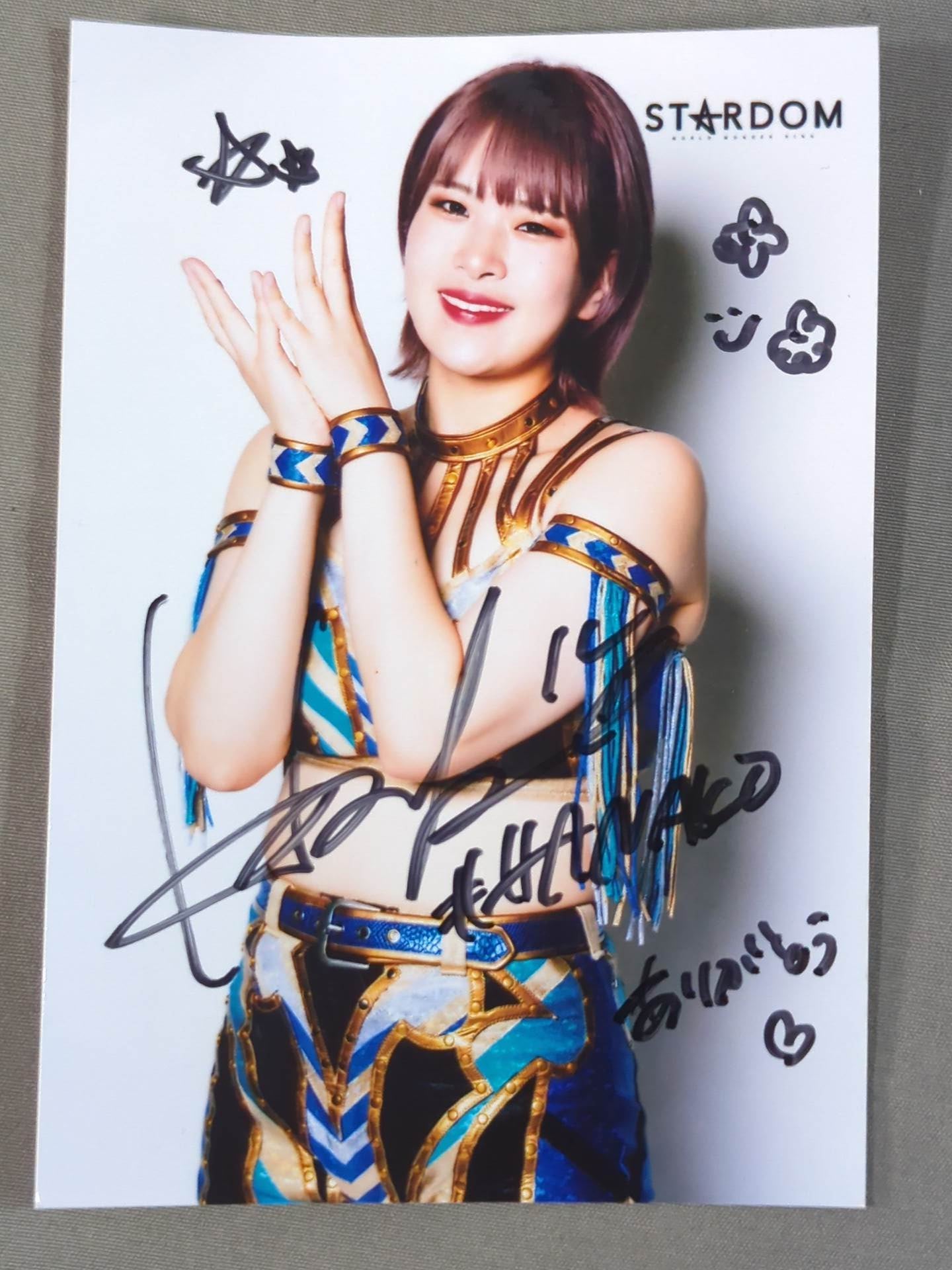 HANAKO hand signed autograph  photo ①