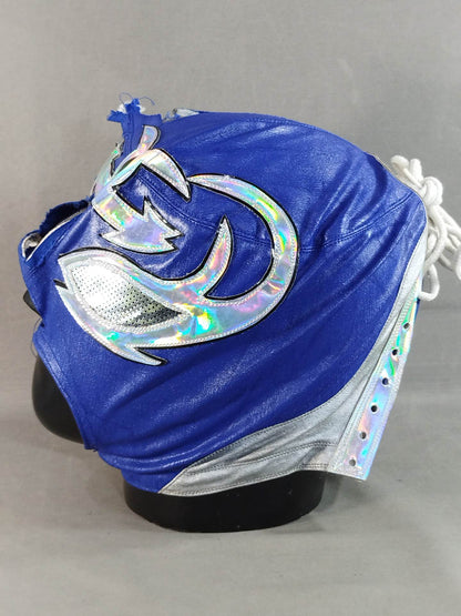 String Chameleon