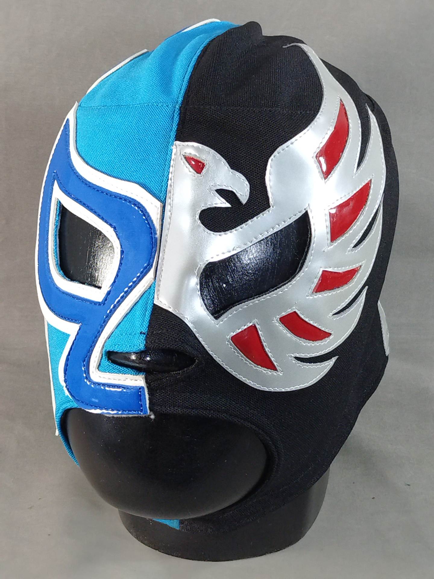 シクロン・ラミレス＆アギラ・ソリタリア