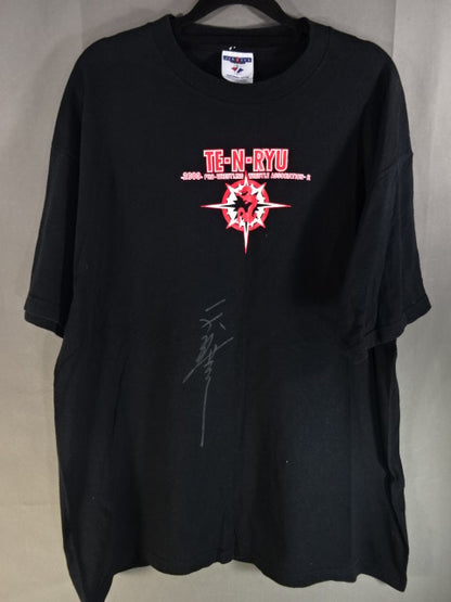 【hand signed autograph】 Tenryu Genichiro  "TE-N-RYU 2000 WAR" T-Shirt (1) (Black)