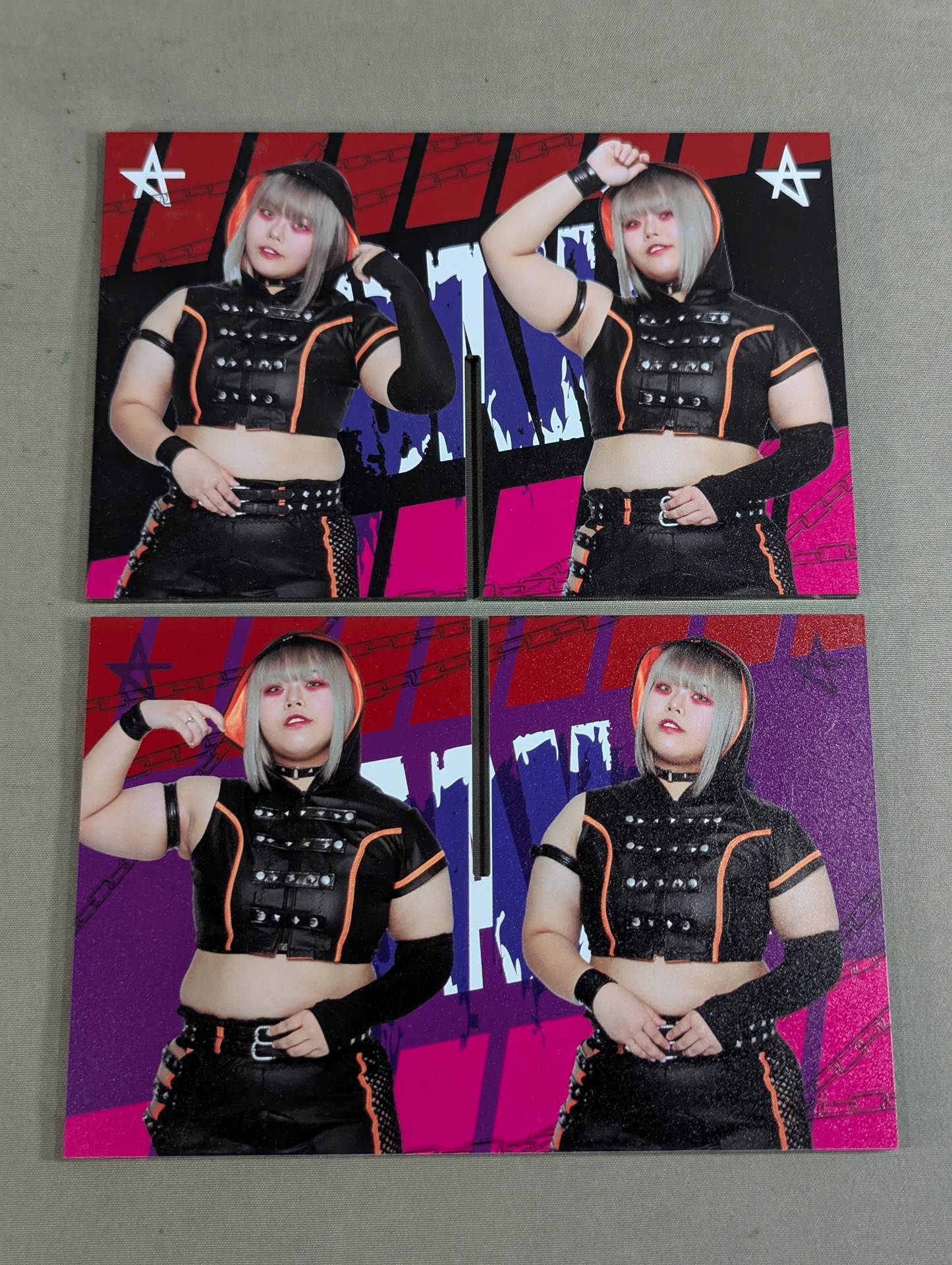 RUAKA  Stardom Acrylic Cloth Stand