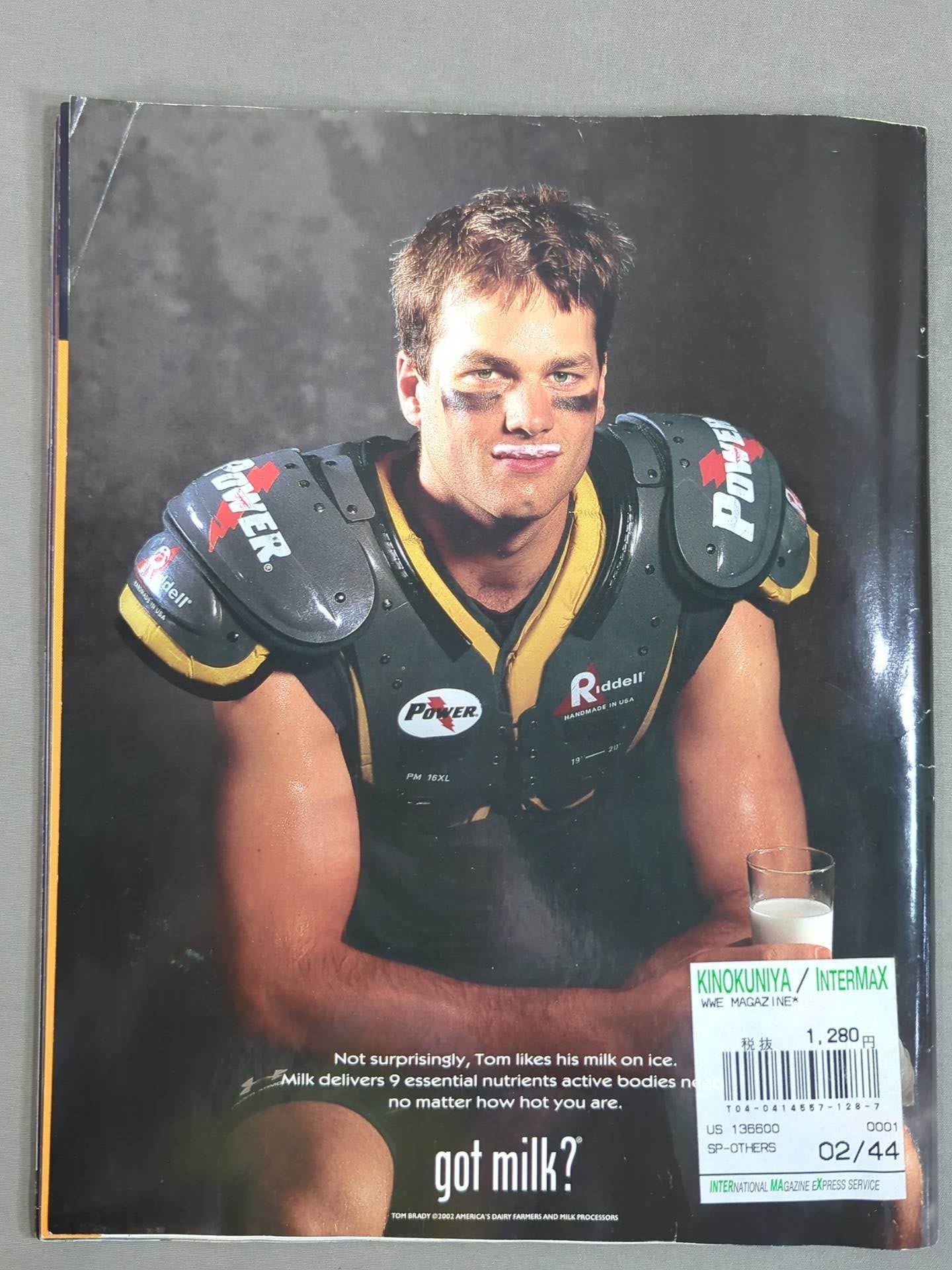 WWE MAGAZINE November 2002