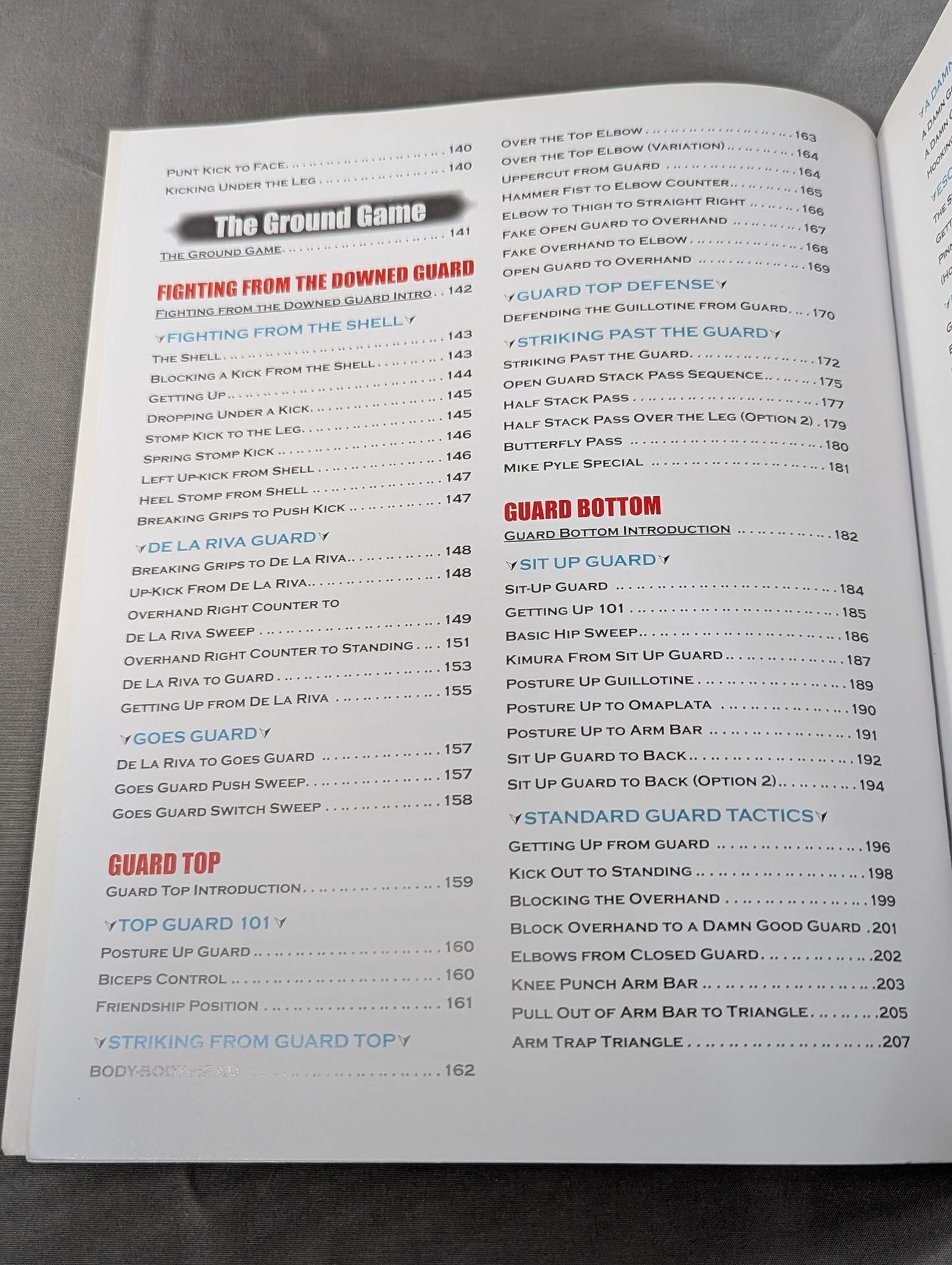 MIXED MARTIAL ARTS : THE BOOK OF KNOWLEDGE