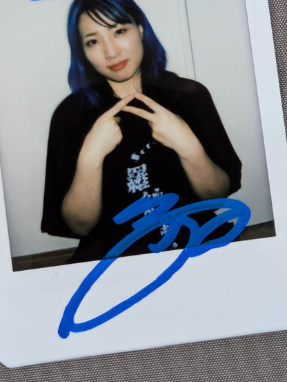 Risa Sera  hand signed autograph Photo check (1)