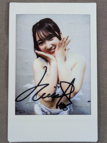 Kizuna Tanaka hand signed autograph  photo Cheki (1)