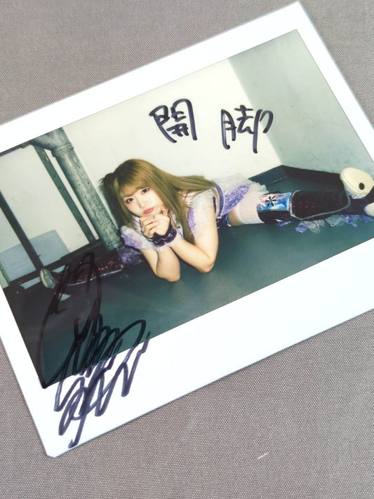 Tam Nakano  hand signed autograph  Cheki (N-5)
