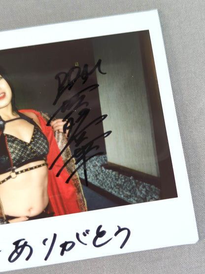 舞華 直筆サイン入りチェキ(D-9)