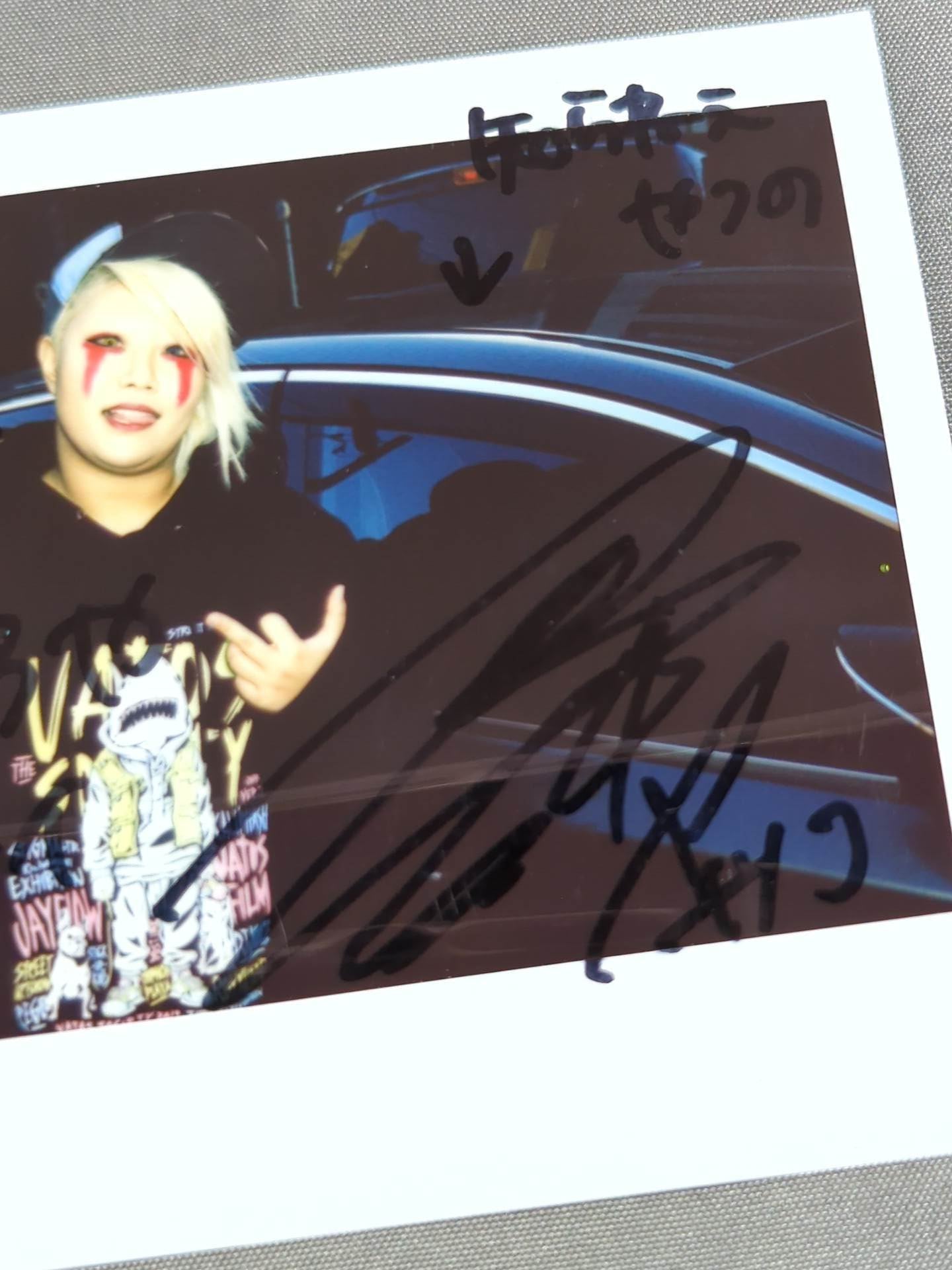 Natsuko Tora  hand signed autograph  Cheki (C-2)