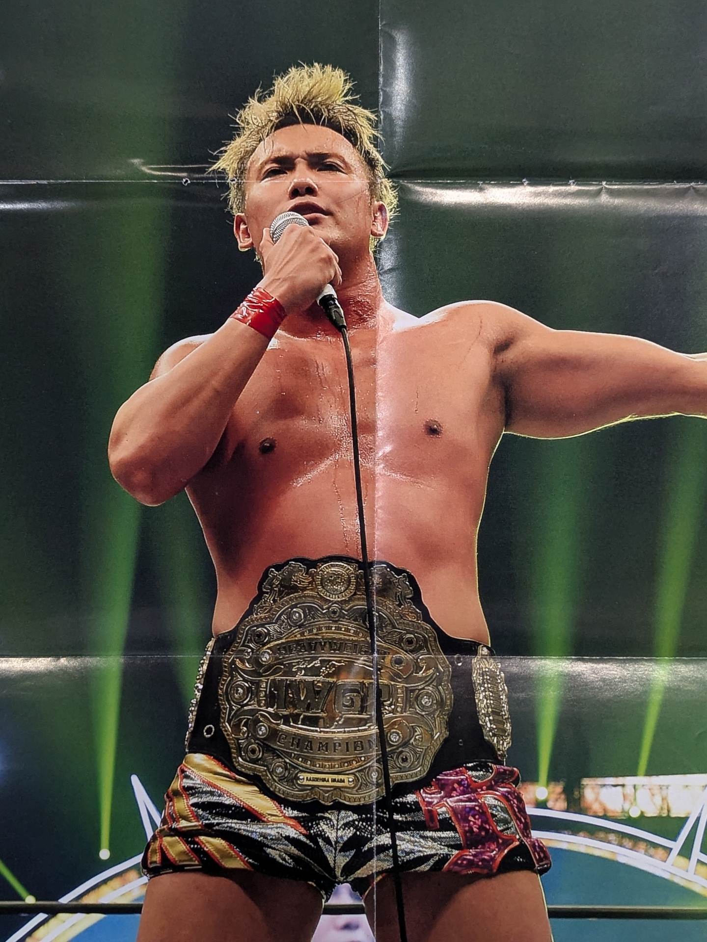 オカダ・カズチカ＆L・I・J 雑誌付録ポスター