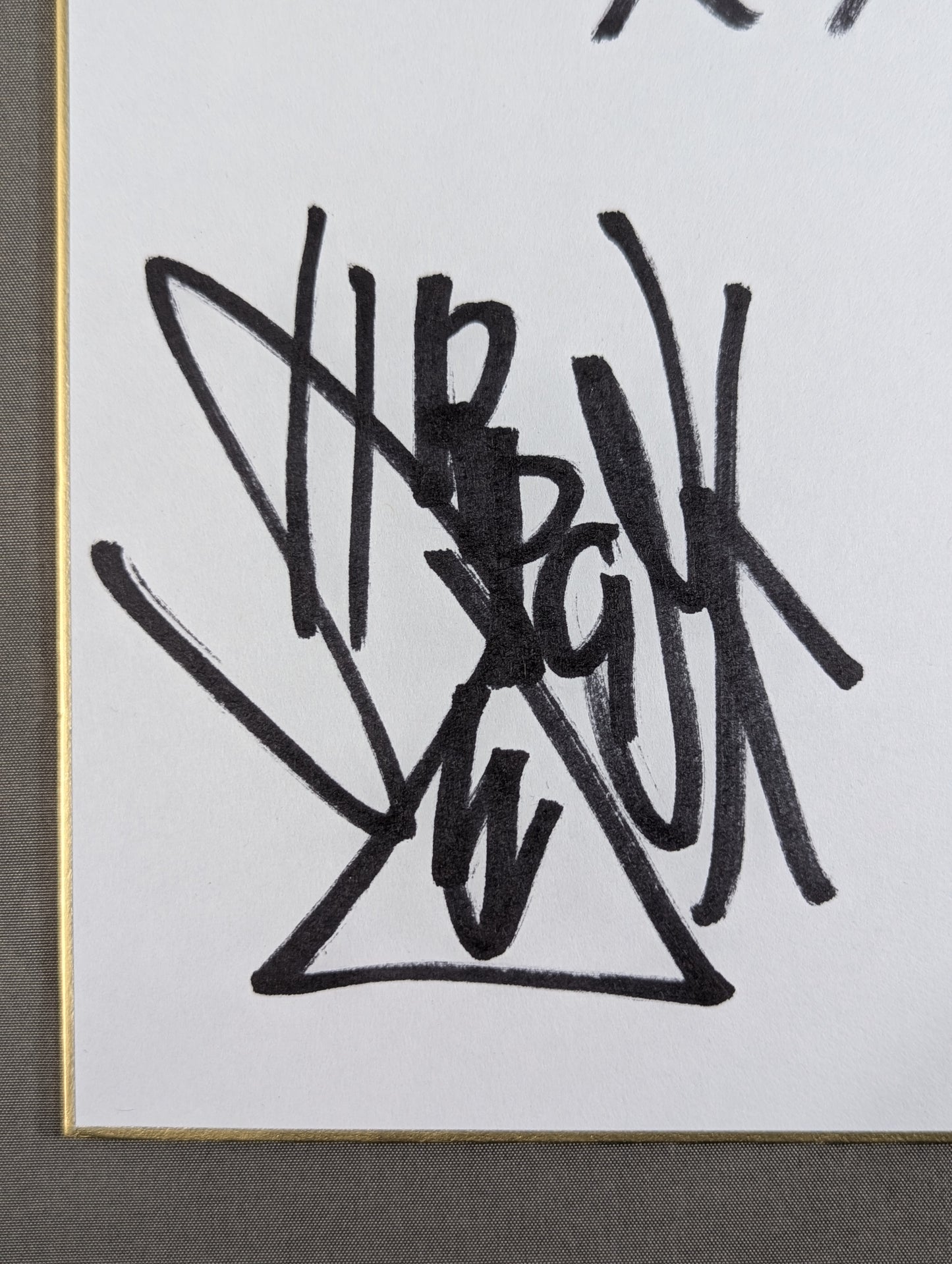 ★ROPPONG 3K★ ロッキー・ロメロ＆YOH＆SHO(ライオンマーク色紙)