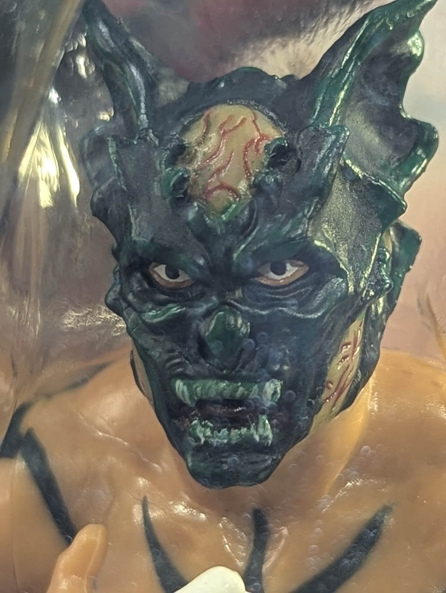 グレート・ムタ(デビル・指閉じ)