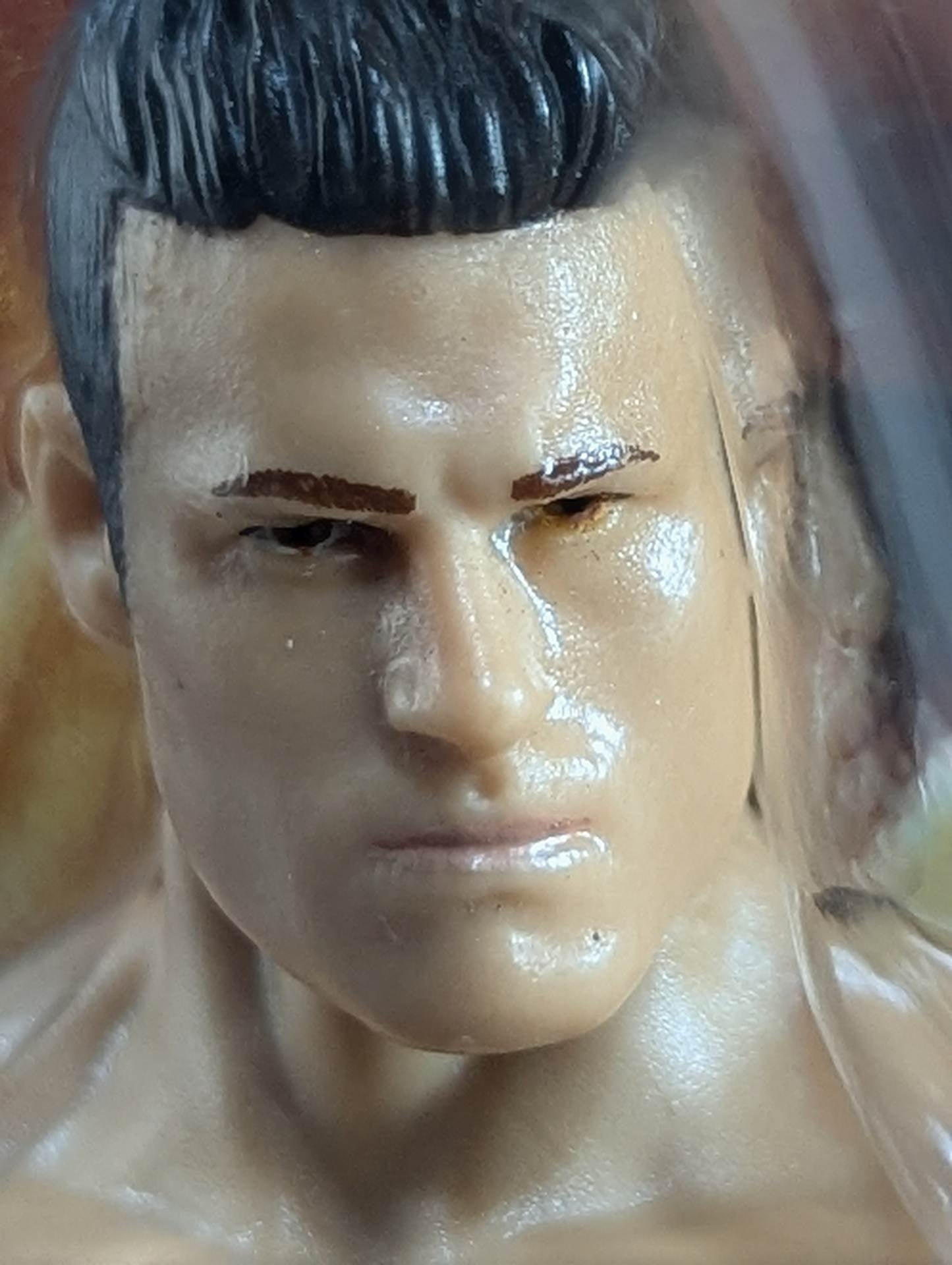 エヴァン・ボーン(黒タイツ)