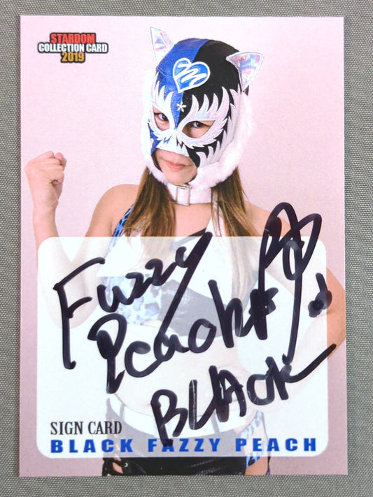 2019 STARDOM COLLECTION CARD ブラック・ファジー・ピーチ(渡辺桃) 公式サインカード