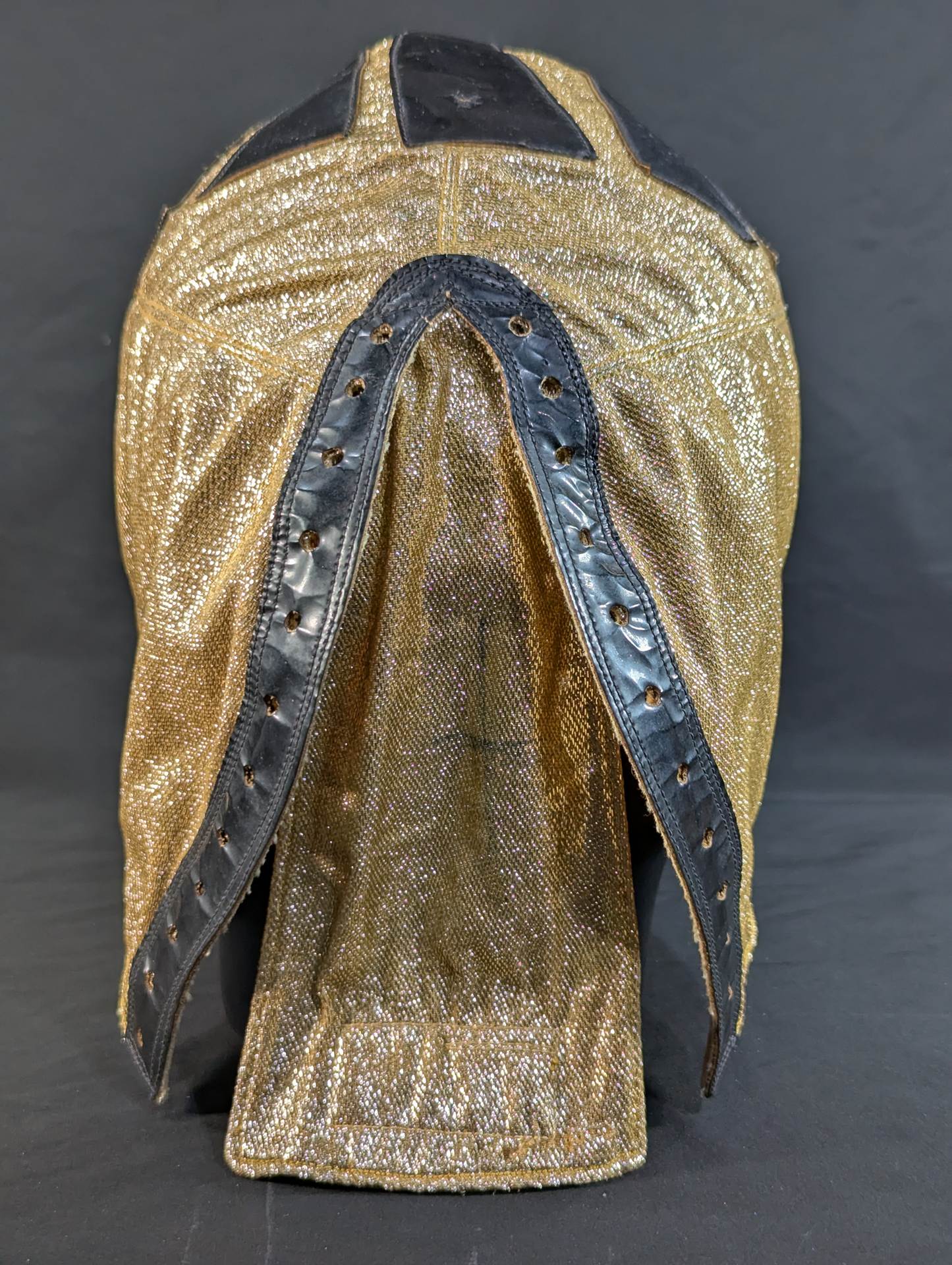 ★ Mil Mascaras Gold Black Trade ★