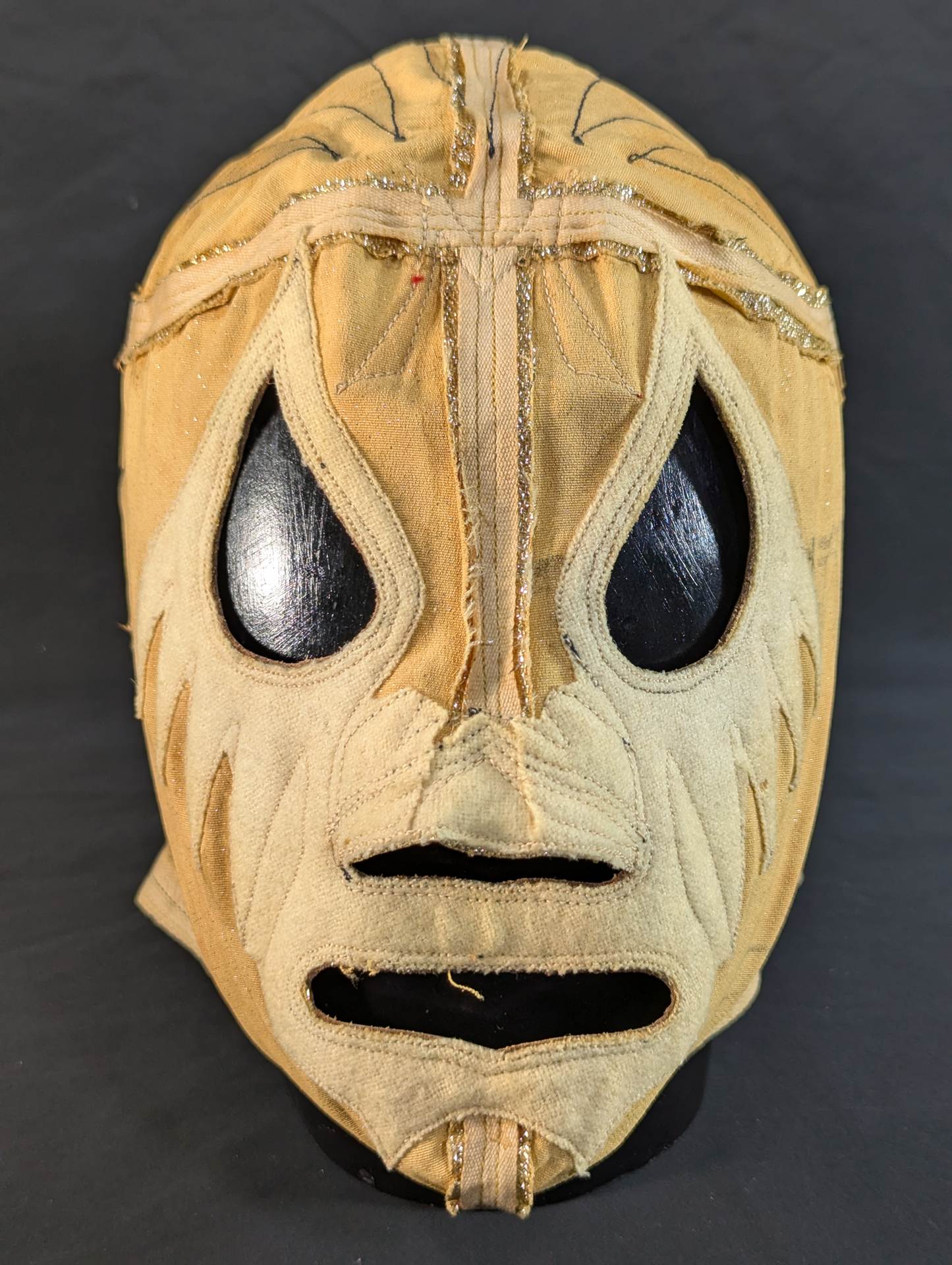 ★ Mil Mascaras Gold Black Trade ★