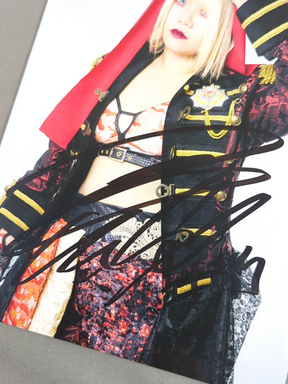 Natsuko Tora  hand signed autograph  Starda Pro-Photo  (B-6)
