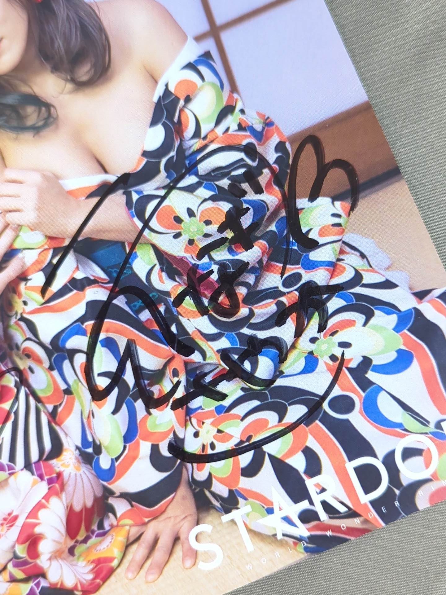 ☆COSMIC ANGELS☆ 3選手直筆サイン入り スターダム ポートレート①