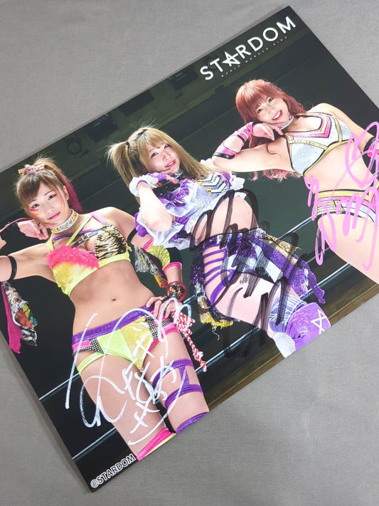 ★COSMIC ANGELS★ 3 fighters hand signed autograph stardom Pro-Photo ②