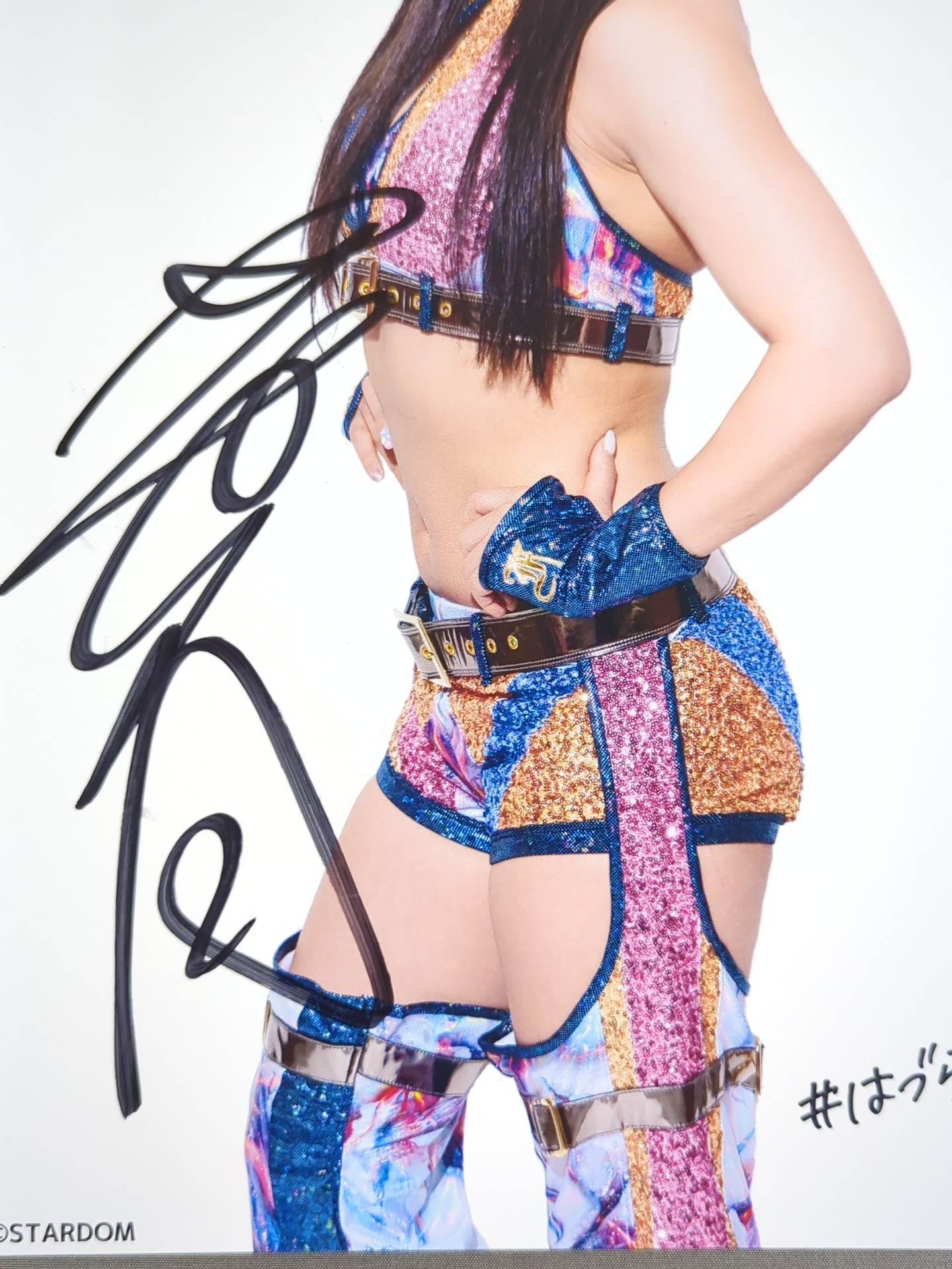 葉月 直筆サイン入り スターダムポートレート(F-6)