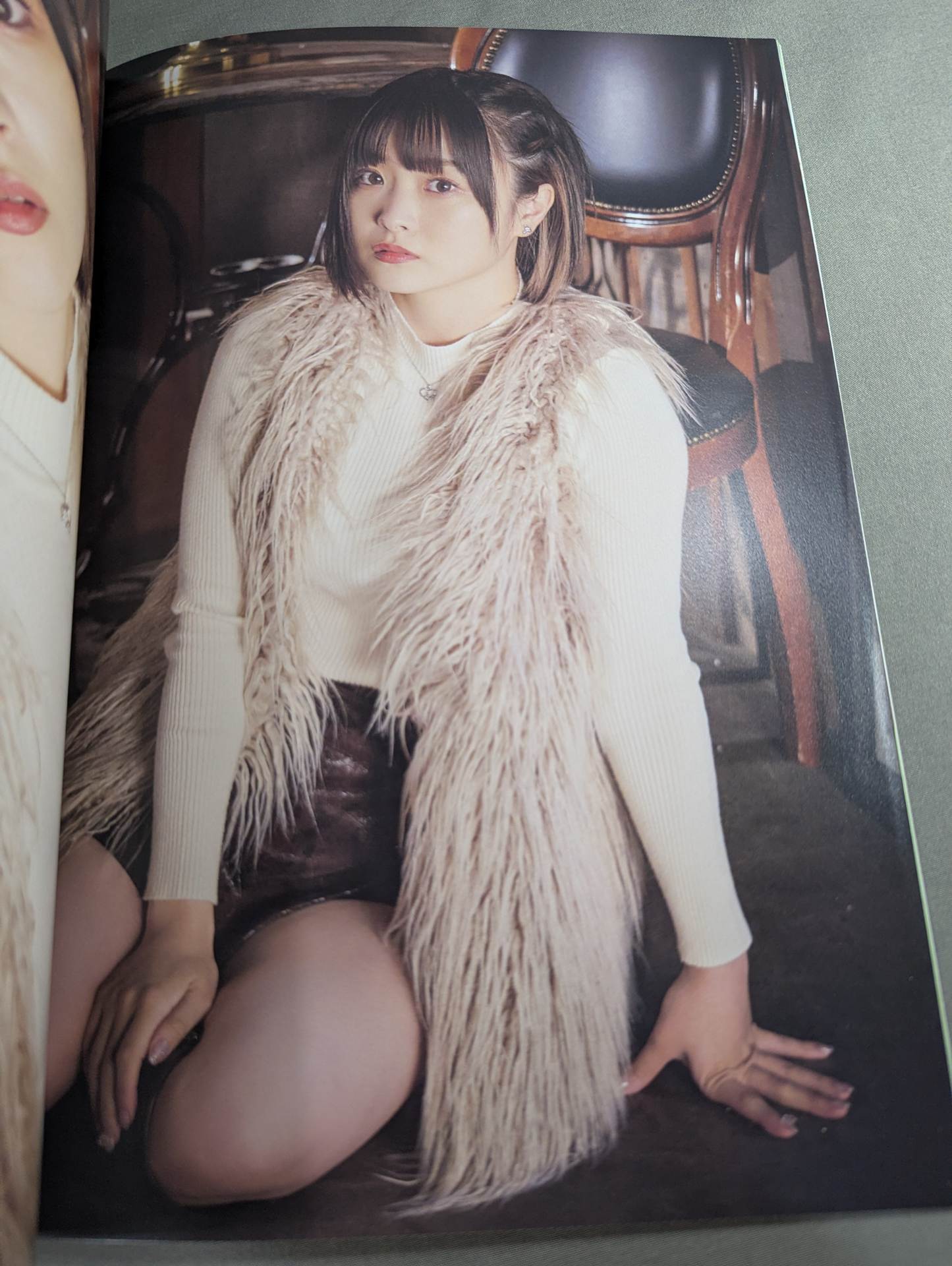 【直筆サイン入り】なつぽい 写真集 ぽい拾い。