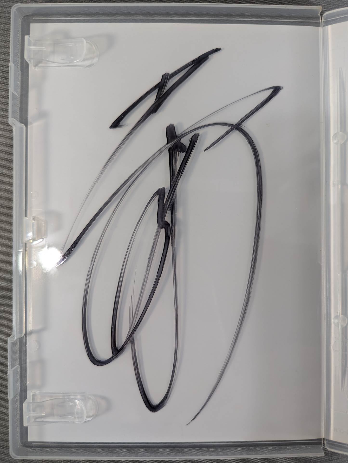 【hand signed autograph】  KANA (Asuka)  Manifesto