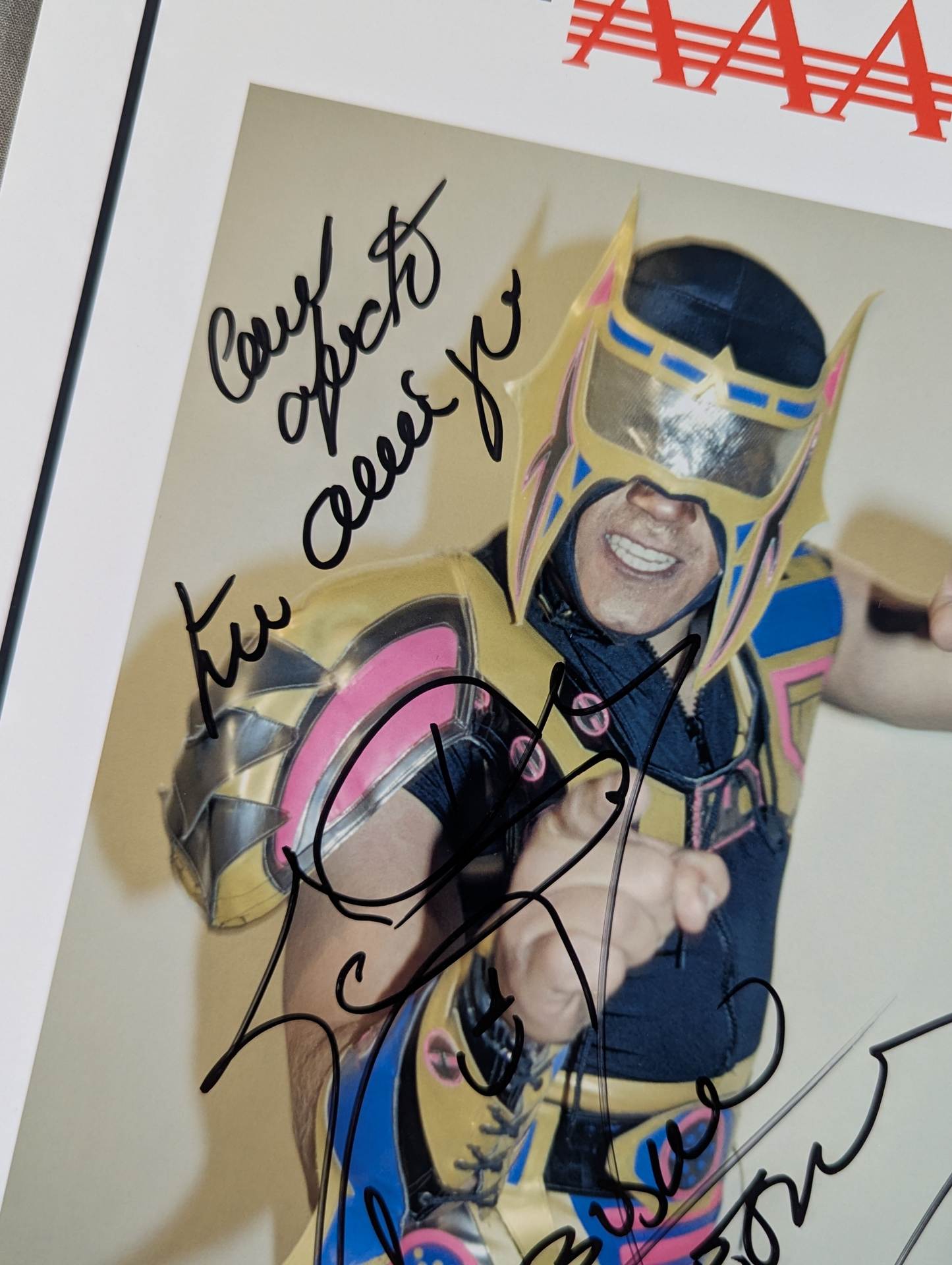 ☆AAA☆ アビスモ・ネグロ 直筆サイン入りポートレート① – 闘道館