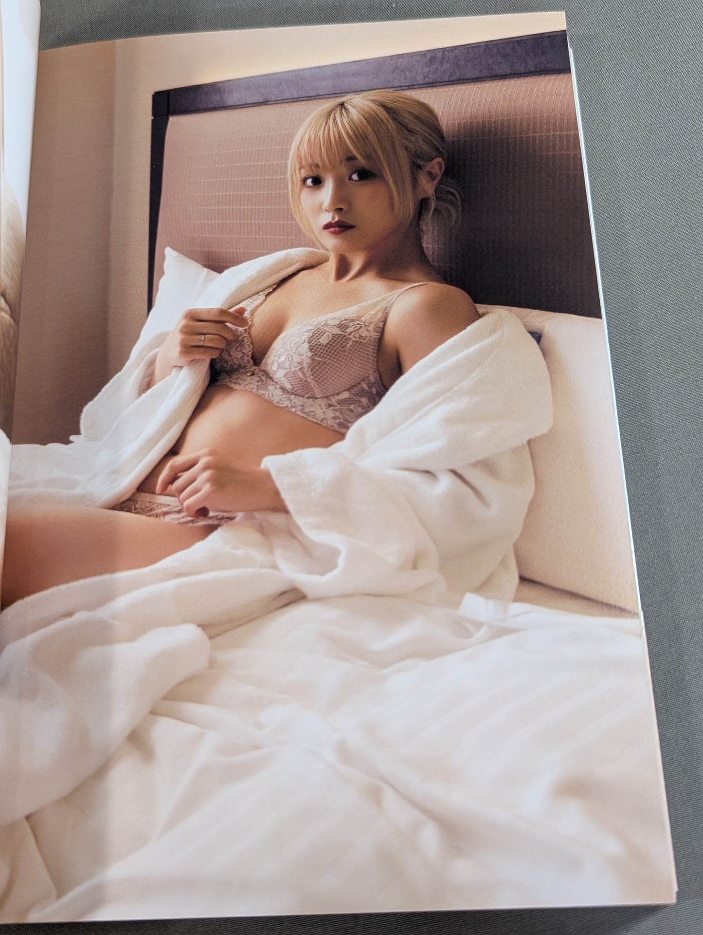 直筆サイン入り】なつぽいフォトエッセイ 29/30 (にーきゅーさんぜろ