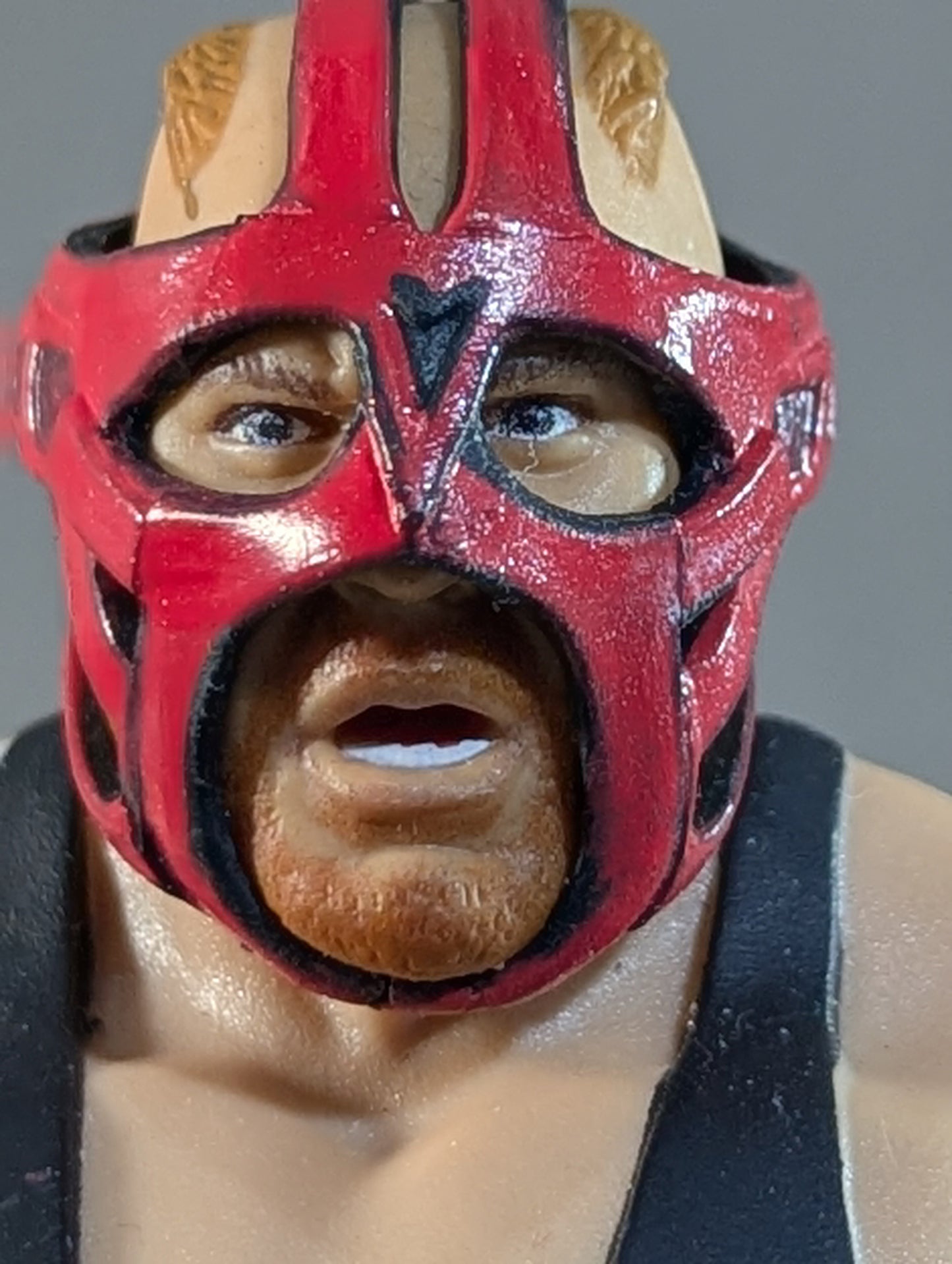 ベイダー (赤マスク)