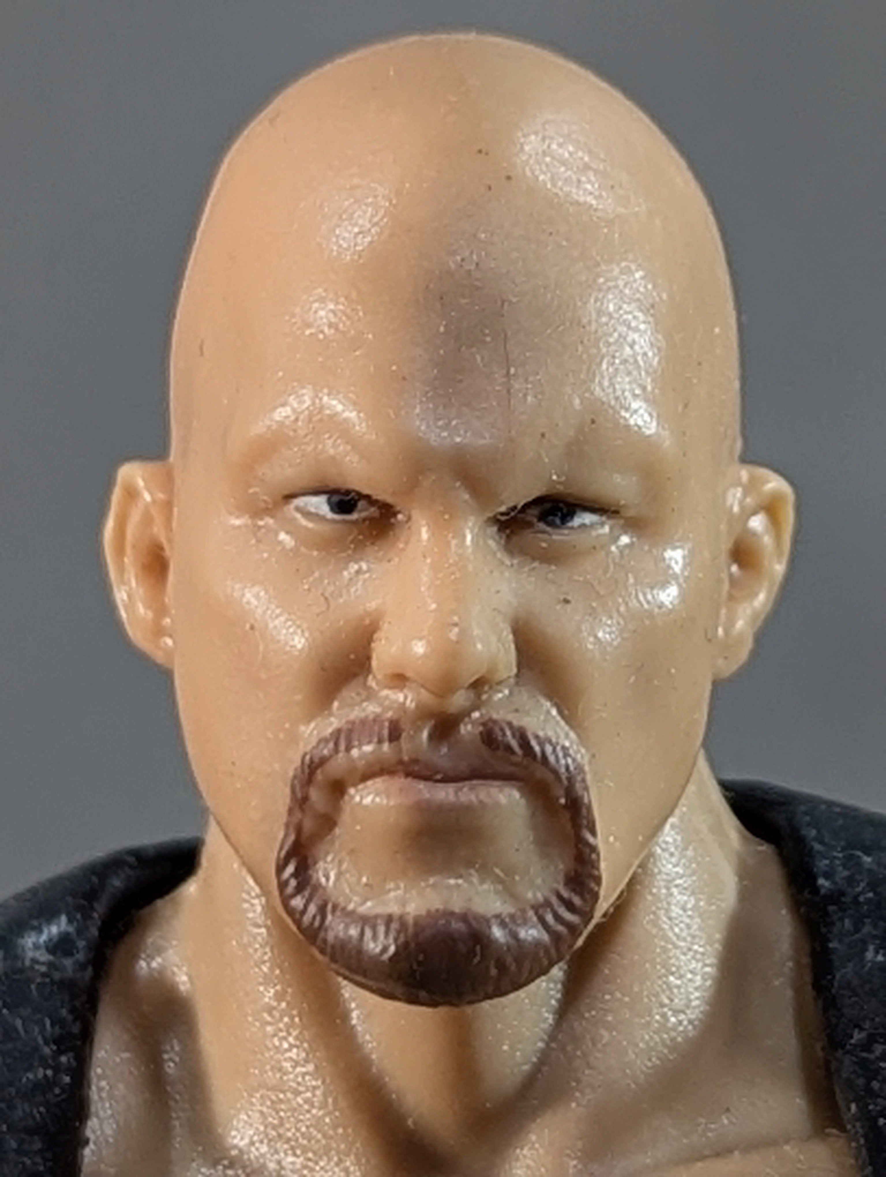 ストーンコールド・スティーブ・オースチン(黒ベスト) – 闘道館