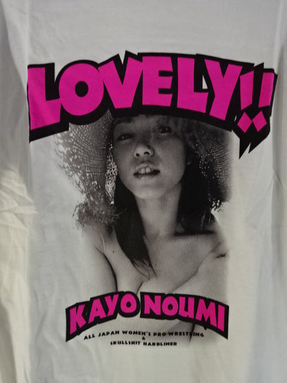 納見佳容「LOVELY!!」ピクチャーTシャツ