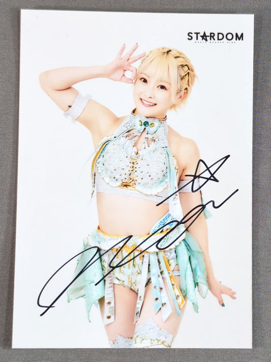 NATSUPOI  hand signed autograph Photo (A-2)