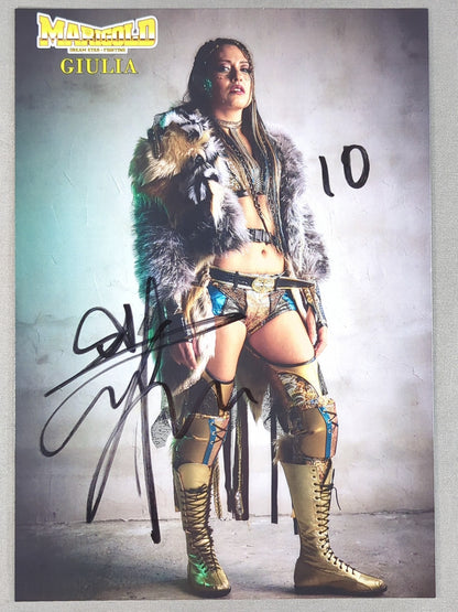 Giulia  hand signed autograph  Marigolds Pro-Photo (A-6)