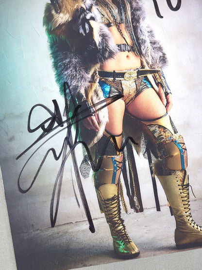 Giulia  hand signed autograph  Marigolds Pro-Photo (A-6)