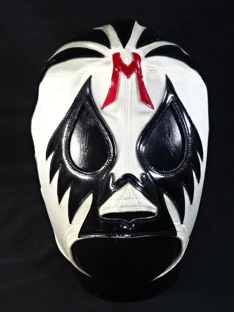 Mil Mascaras 